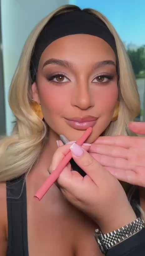Lip Liner